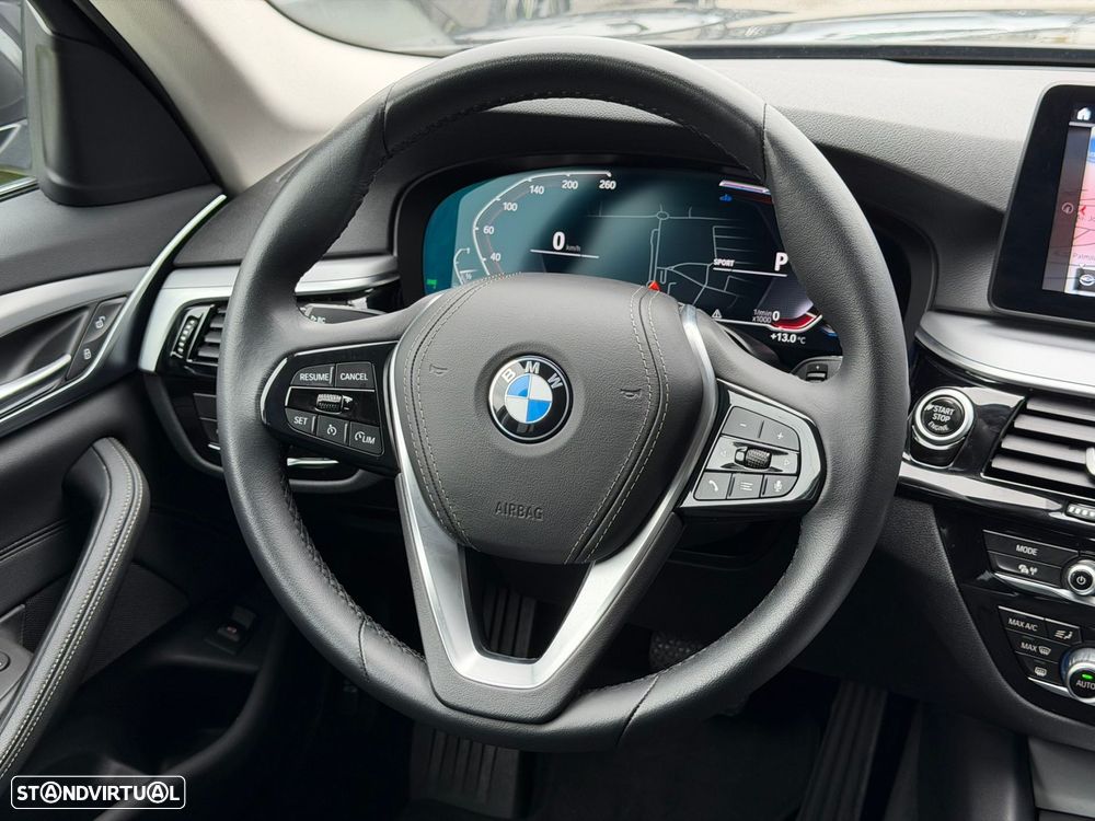 BMW 520 d Auto - 24