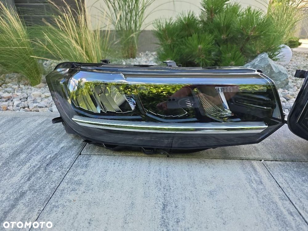 VW T-CROSS 2GM LIFT Lampy przód Full Led Basic Eco 2GM941005B 2GM941006B - 4