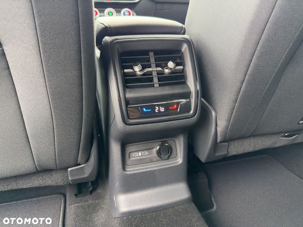 Skoda Kodiaq 2.0 TDI 4x4 Selection DSG - 34