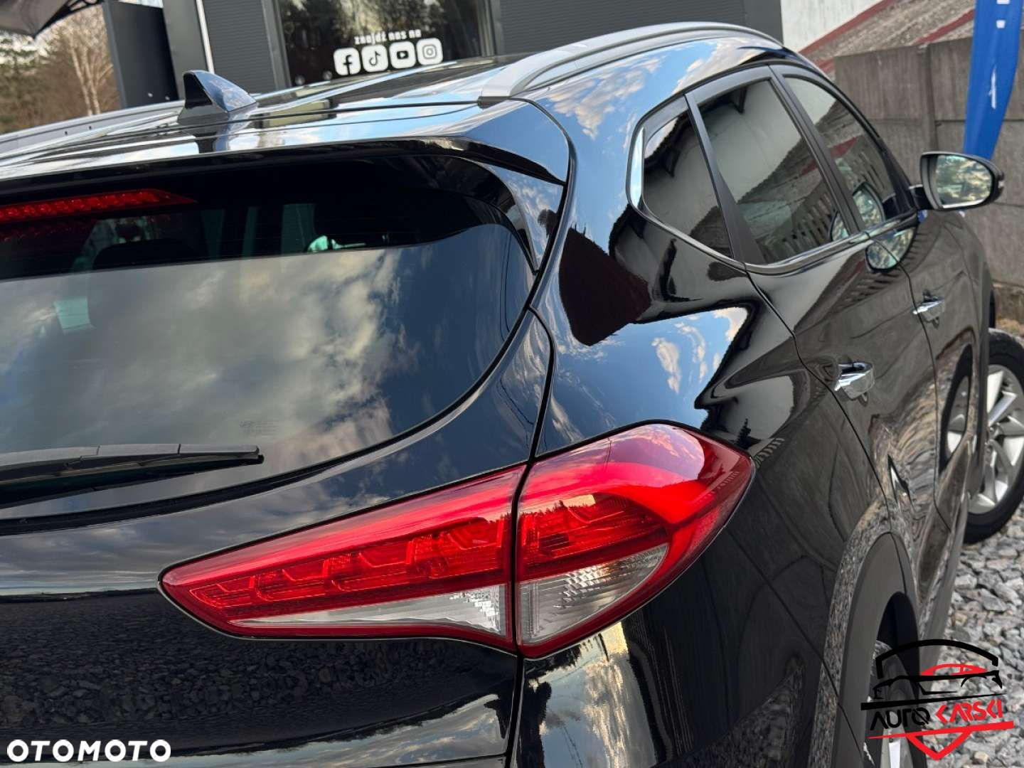 Hyundai Tucson - 16