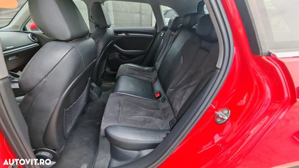 Audi A3 Sportback 2.0 TDI (clean diesel) S tronic S line Sportpaket - 13