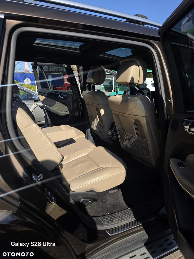 Mercedes-Benz GL 350 BlueTEC 4-Matic - 6