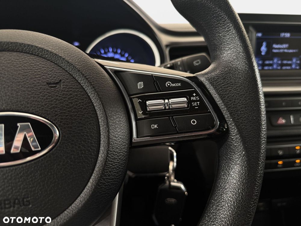 Kia Ceed - 17