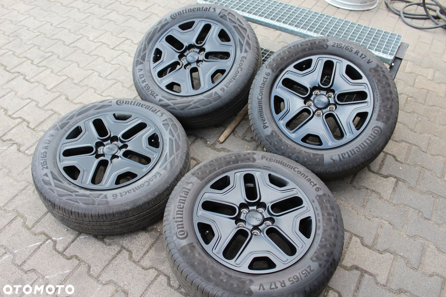 JEEP COMPASS RENEGADE 17cali 5x110 ET40 6,5J TPMS - 6
