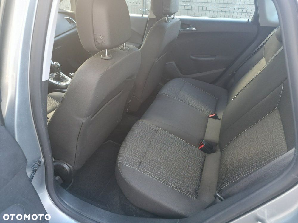 Opel Astra - 7