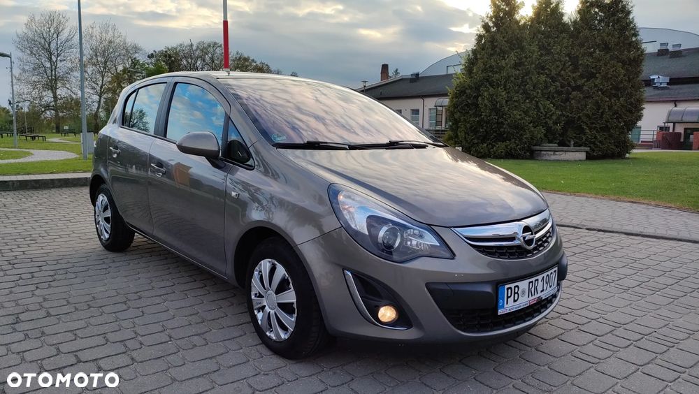 Opel Corsa 1.4 16V Innovation - 3
