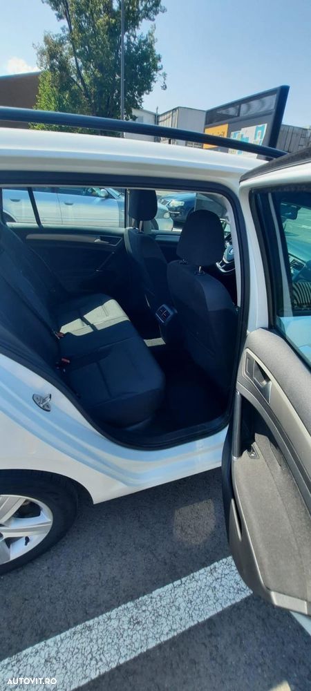 Volkswagen Golf 2.0 TDI DSG BMT Comfortline - 18