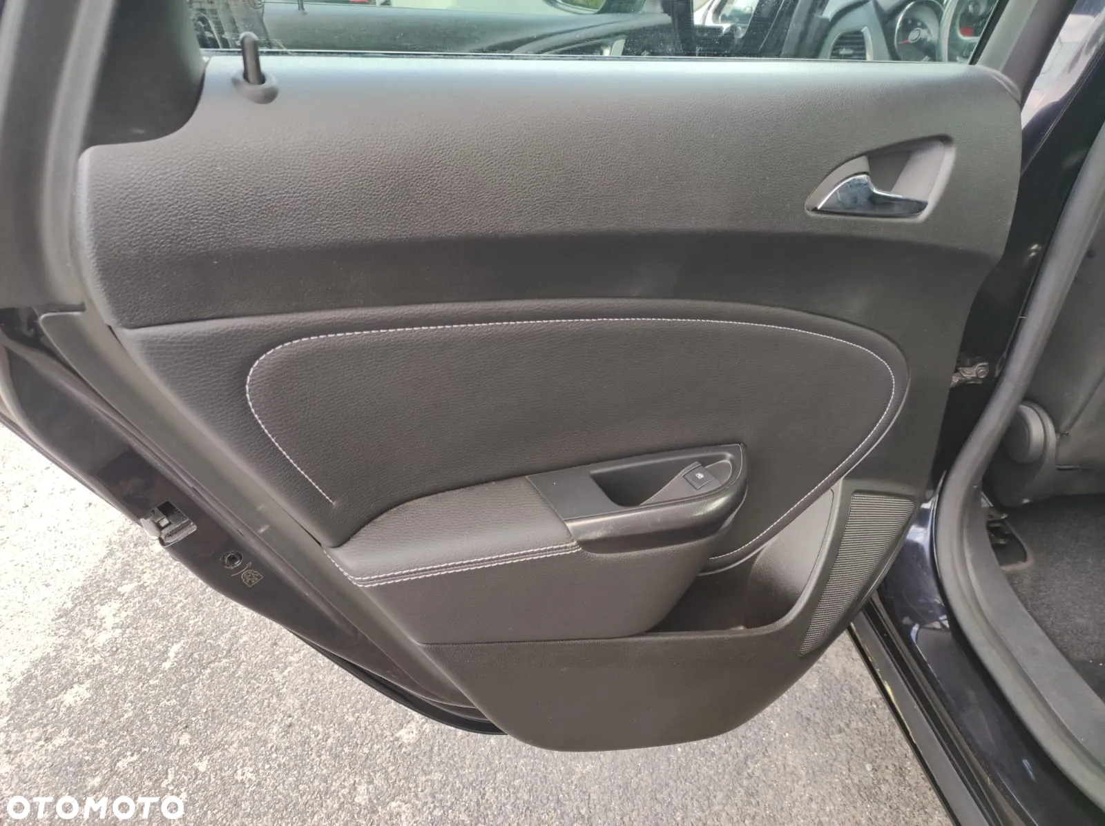 Opel Astra 1.6 Automatik Design Edition - 17