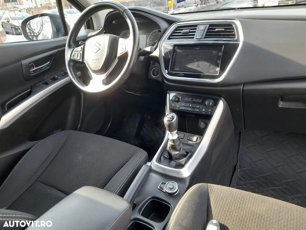 Suzuki SX4 S-Cross 1.4 ALLGRIP Passion - 9