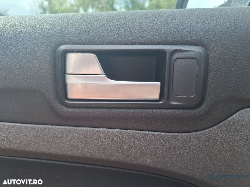 Maner interior portiera fata stanga FORD FOCUS II Saloon DA_, FCH, DH 2005 - > TDCi G8DA, G8DB, G8DD, G8DE, G8DF - 1