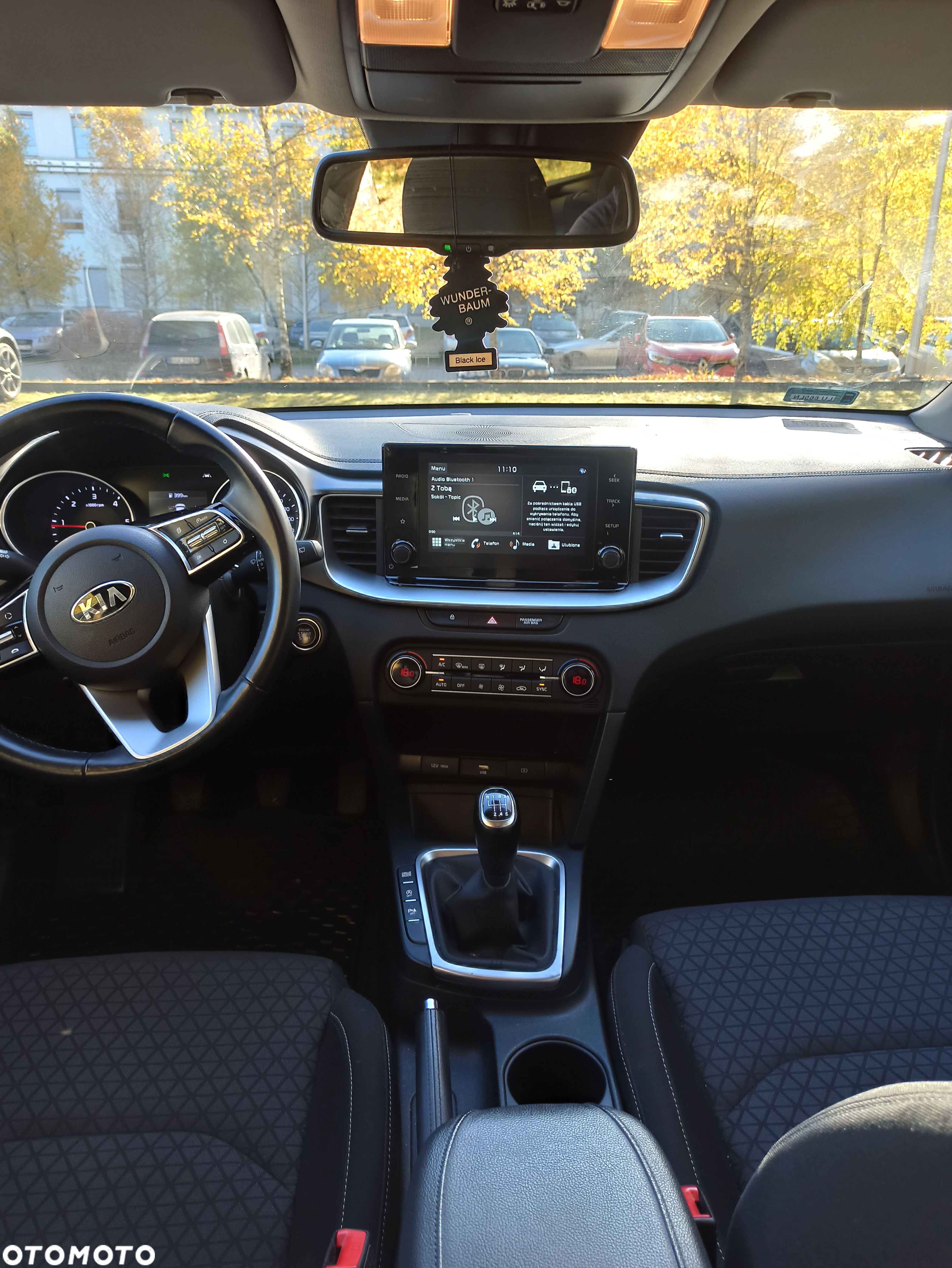 Kia Ceed - 11