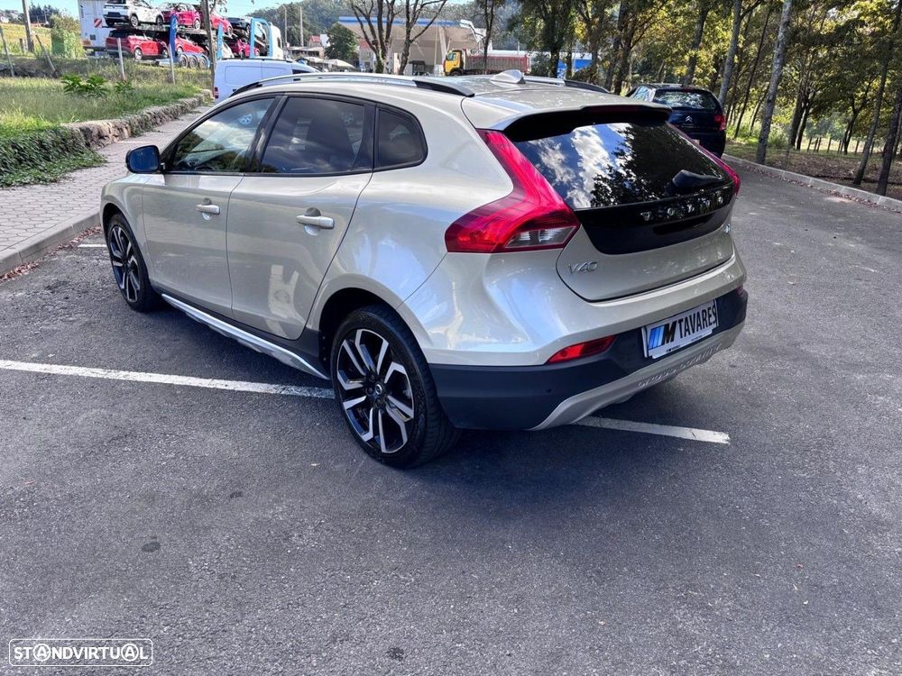 Volvo V40 Cross Country 2.0 D2 Pro - 7