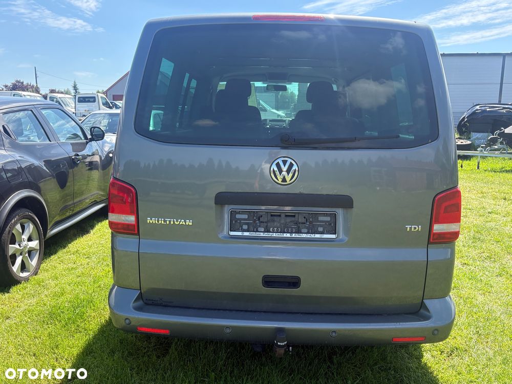 Volkswagen Multivan - 6
