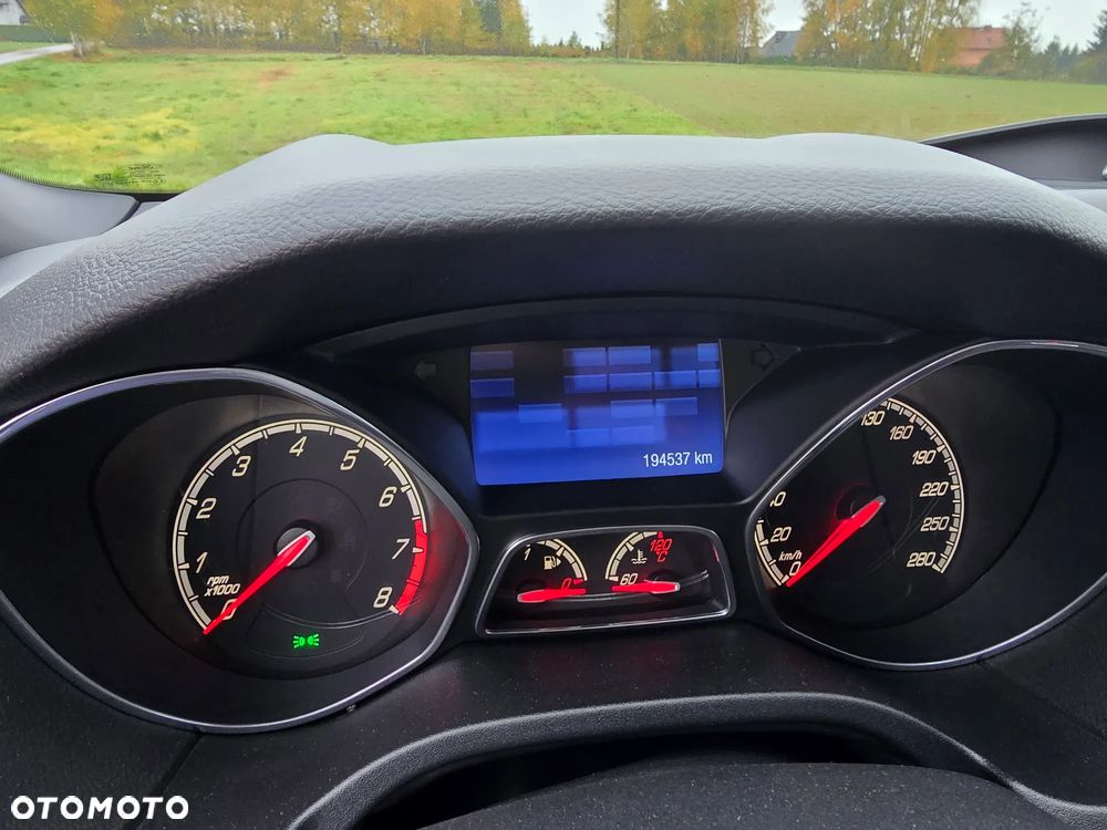 Ford Focus - 23