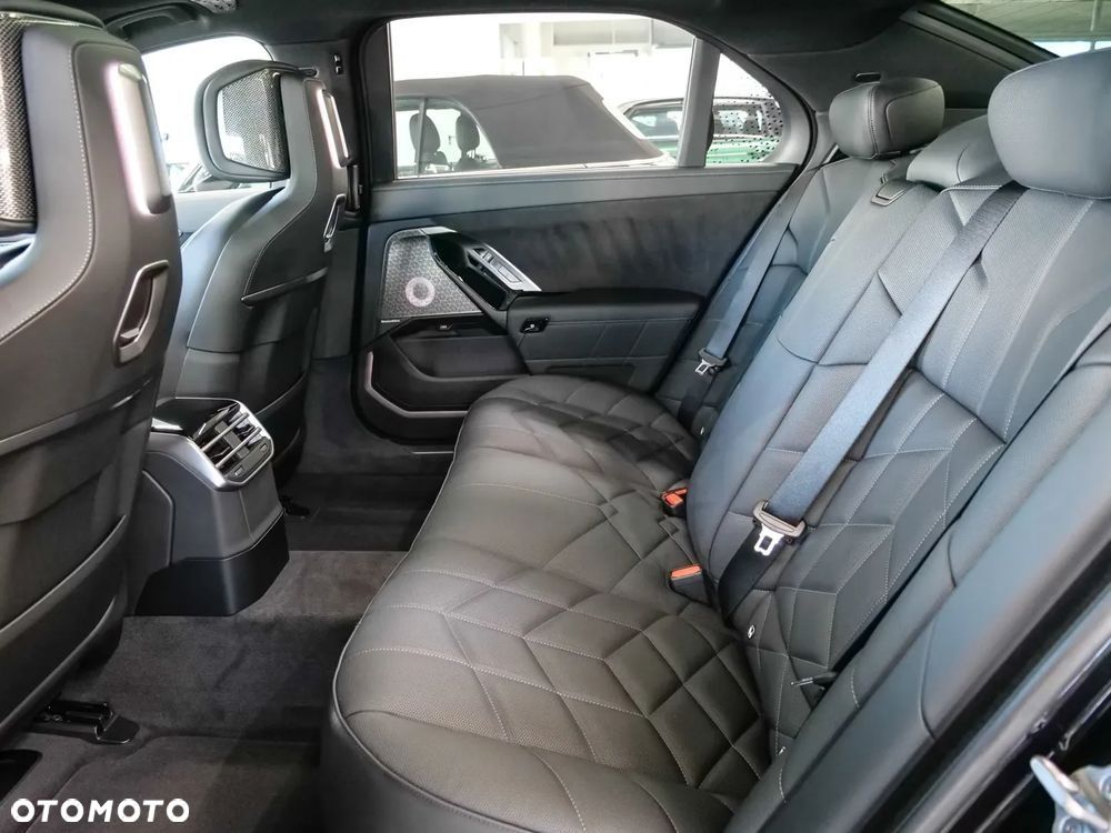 BMW Seria 7 740d xDrive mHEV M Sport sport - 11