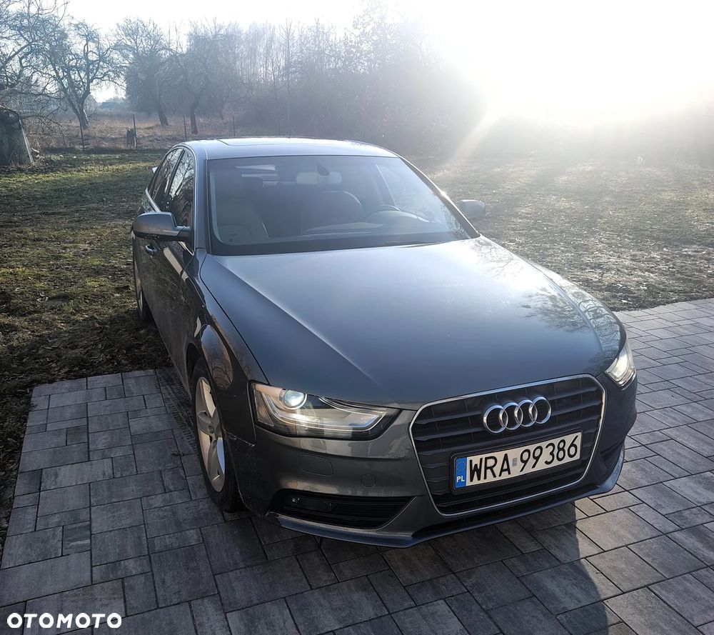 Audi A4 Limousine 2.0 TDI DPF Ambiente - 8