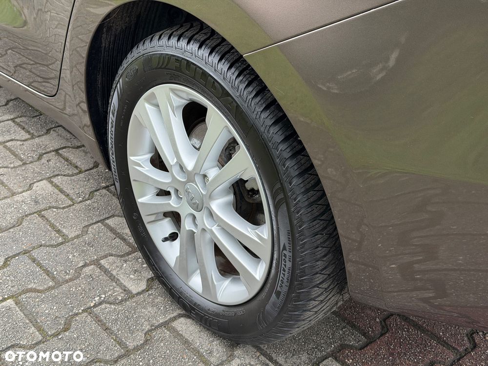 Kia Ceed 1.6 GDI XL - 11