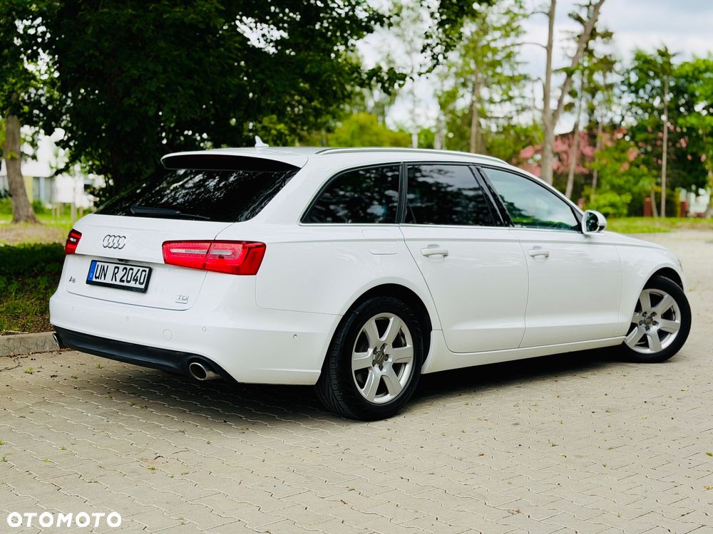 Audi A6 Avant 2.0 TDI Ultra DPF S tronic - 32