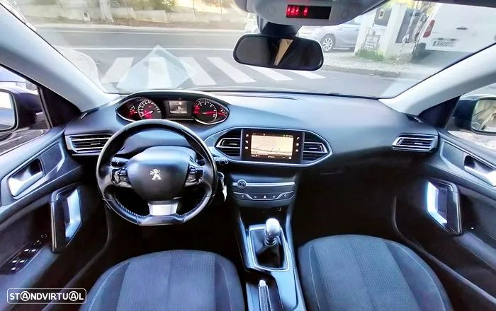 Peugeot 308 SW - 20