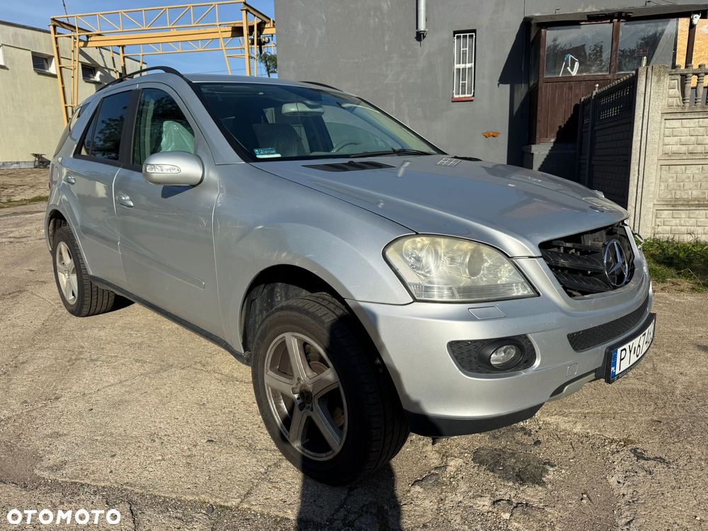 Mercedes-Benz ML 350 4-Matic - 1
