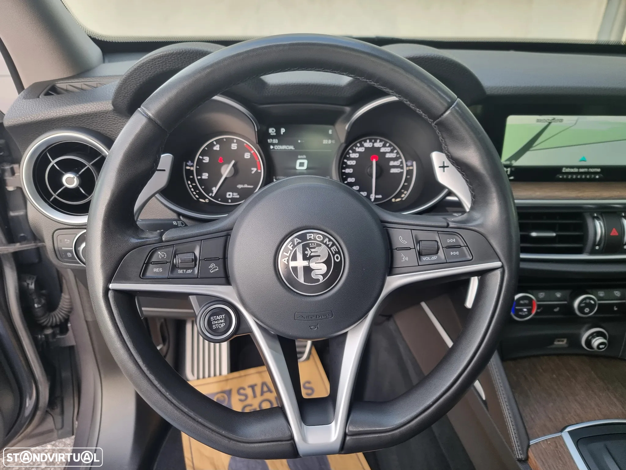 Alfa Romeo Stelvio 2.0 T First Edition AT8 Q4 - 16