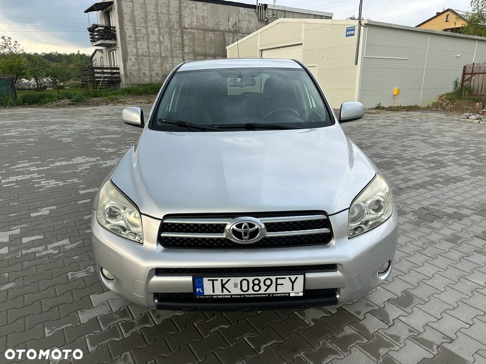 Toyota RAV4 2.2 D-4D 4x4 - 4