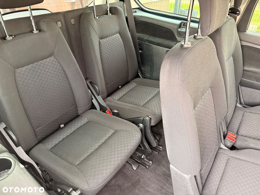 Ford Galaxy 2.3 Ghia - 12