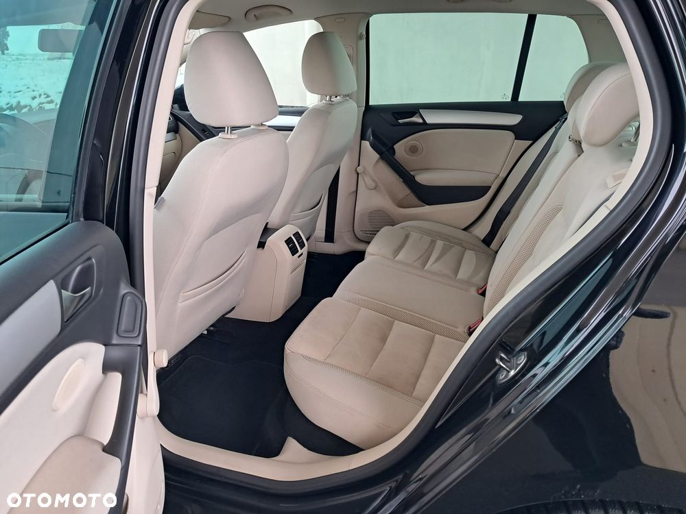 Volkswagen Golf 1.6 TDI BlueMot Comfortline - 16