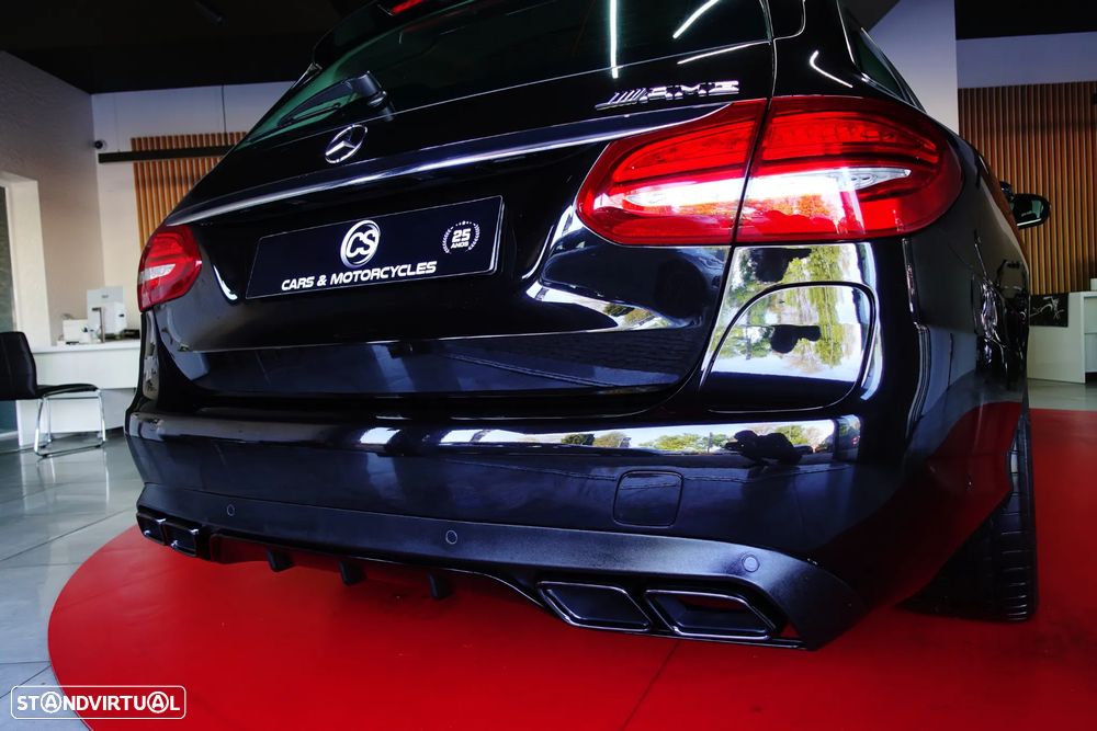 Mercedes-Benz C 350 e T 7G-TRONIC AMG Line - 23