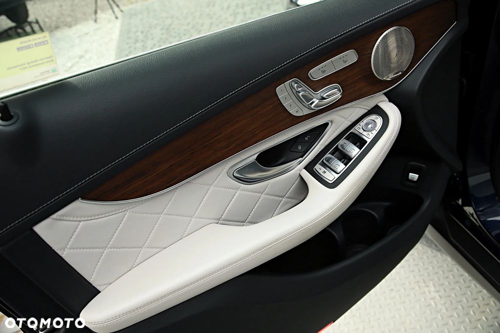 Mercedes-Benz GLC - 15