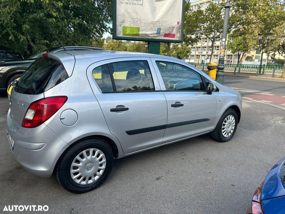 Opel Corsa 1.2 16V Color Edition - 2