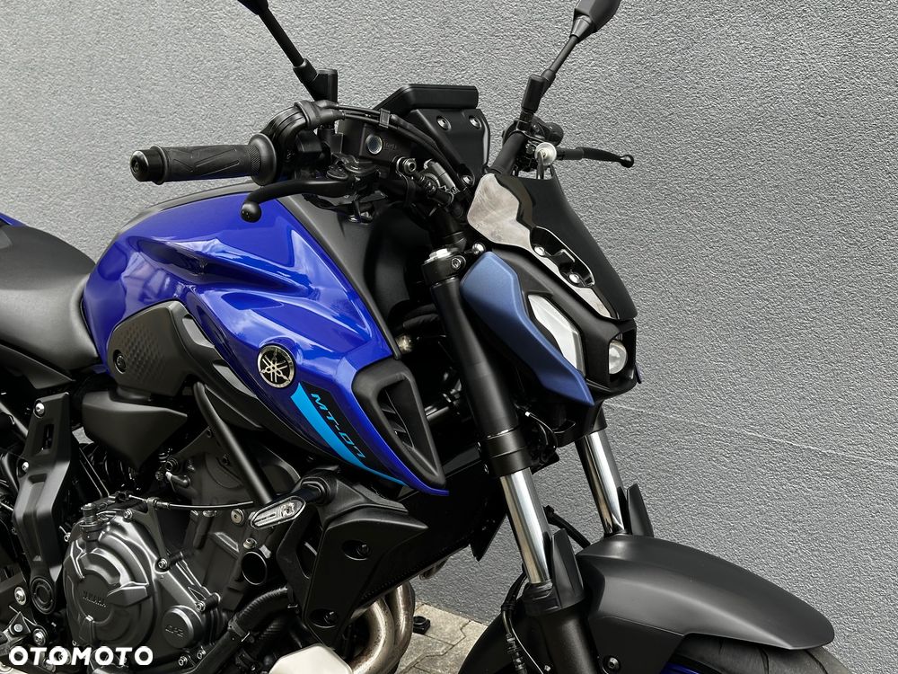 Yamaha MT - 12