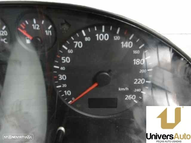 QUADRANTE AUDI A4 AVANT 1999 -8D0907401H - 6