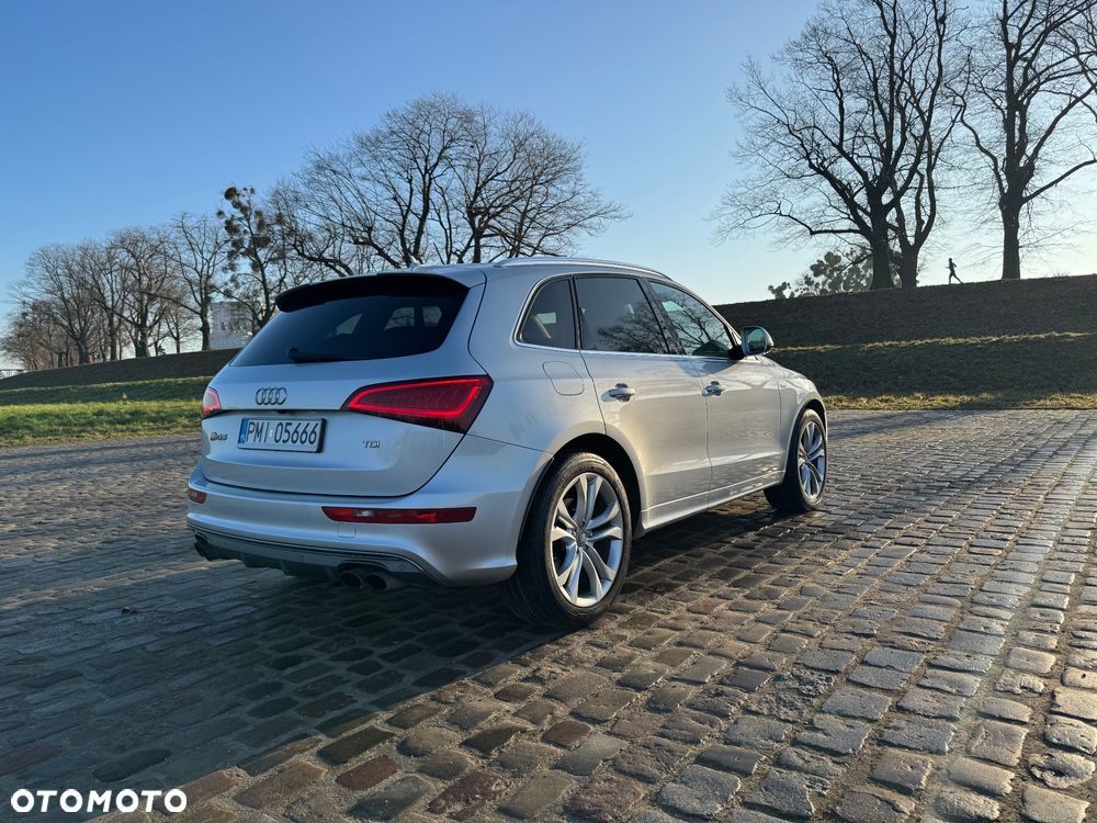 Audi SQ5 - 10