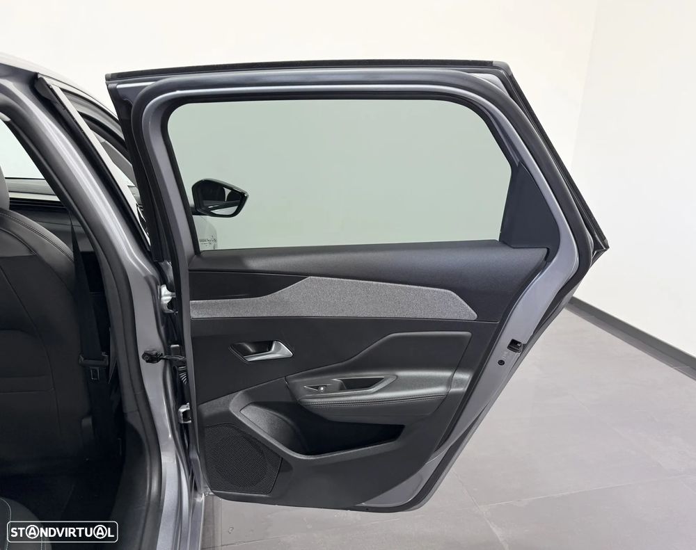Peugeot 308 SW 1.6 Hybrid Allure e-EAT8 - 53