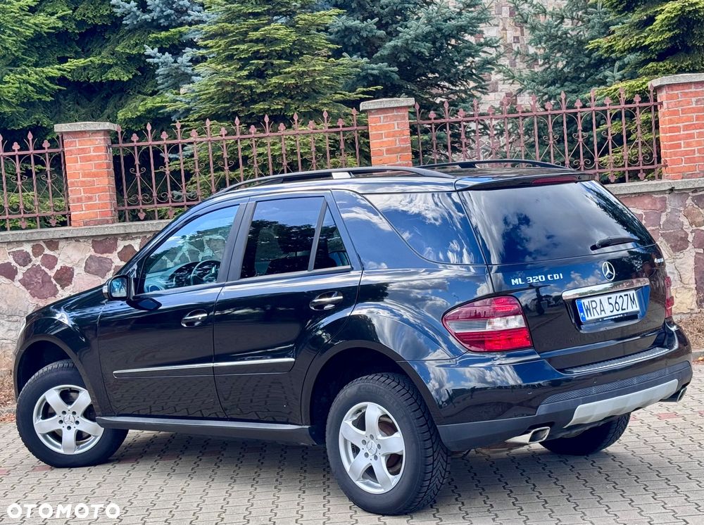 Mercedes-Benz ML 320 CDI 4-Matic - 12