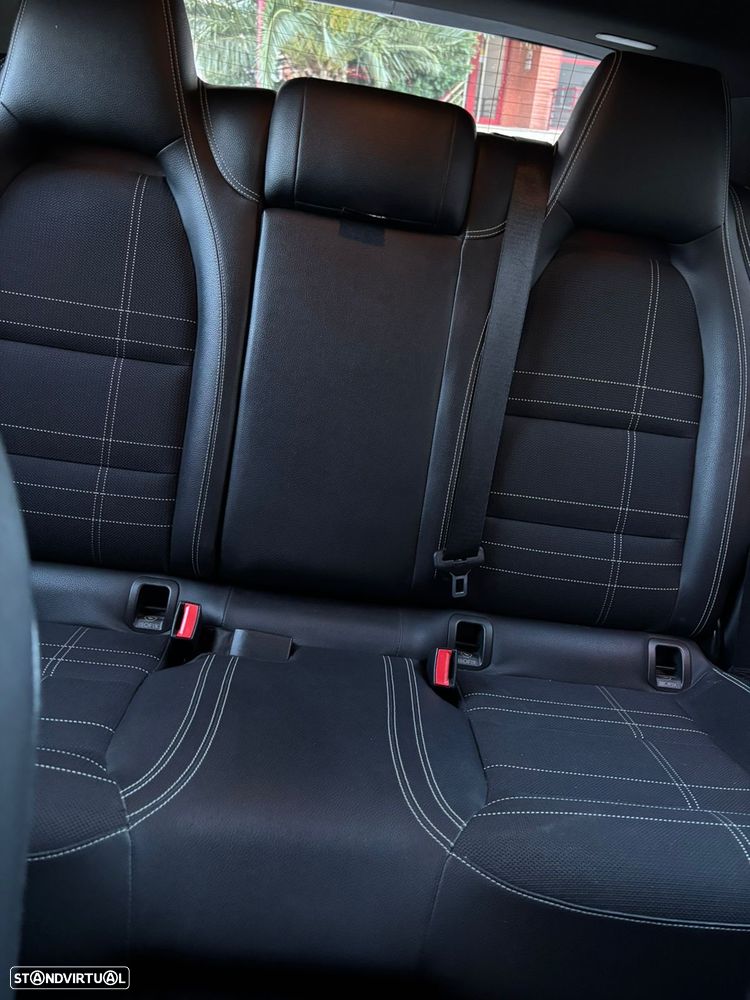 Mercedes-Benz A 180 d - 4