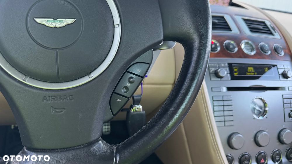 Aston Martin DB9 Coupe Touchtronic - 27