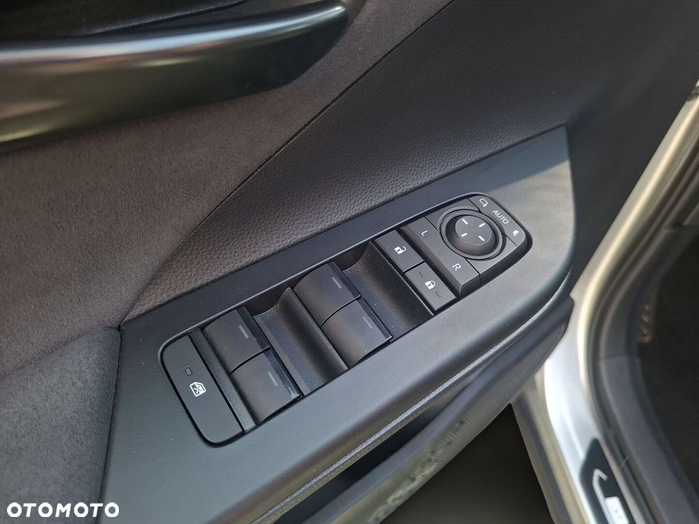 Toyota C-HR 1.8 Hybrid Executive - 22