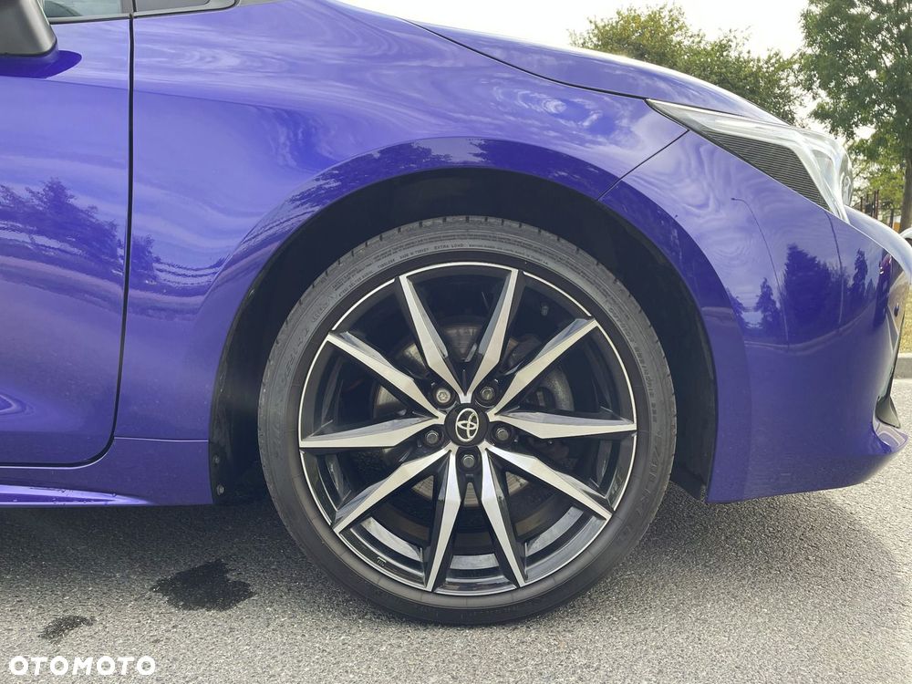 Toyota Corolla 2.0 Hybrid GR Sport Dynamic - 21