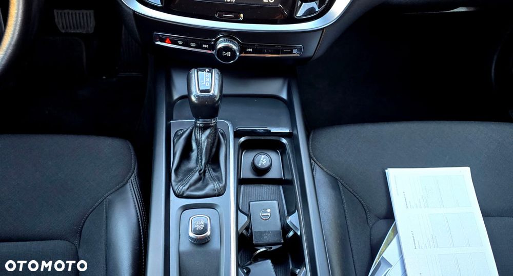 Volvo V60 D3 Geartronic Summum - 8