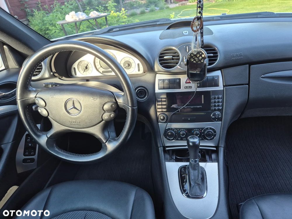 Mercedes-Benz CLK 220 CDI Automatik Avantgarde - 11