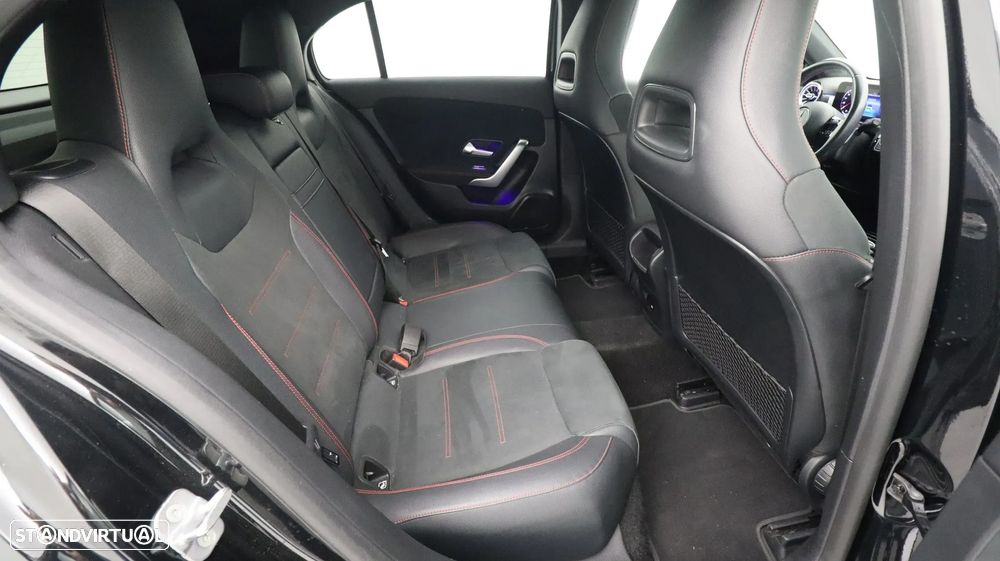 Mercedes-Benz A 180 d AMG Line Aut. - 25