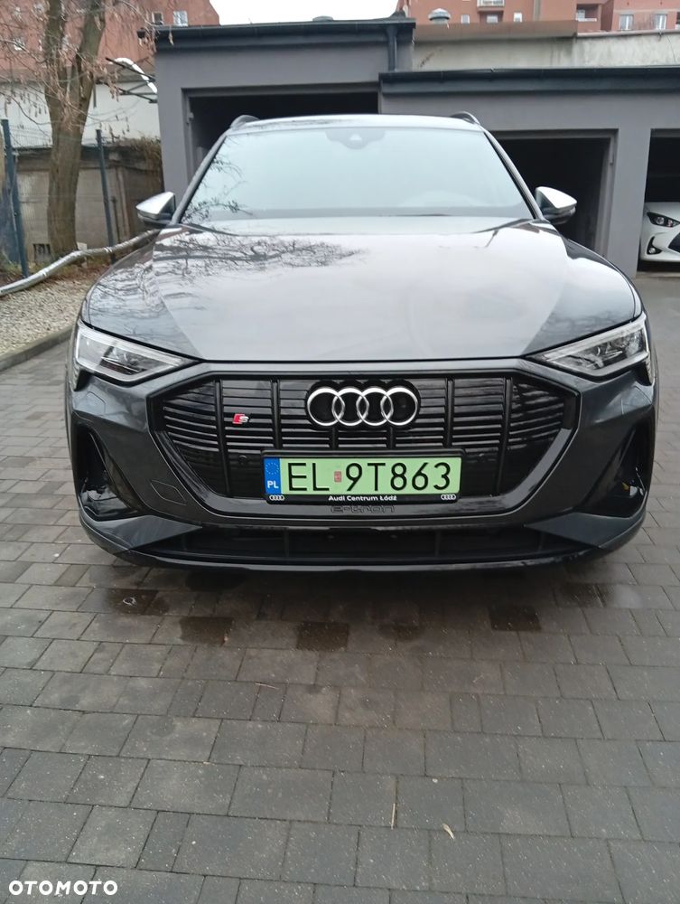 Audi e-tron - 7