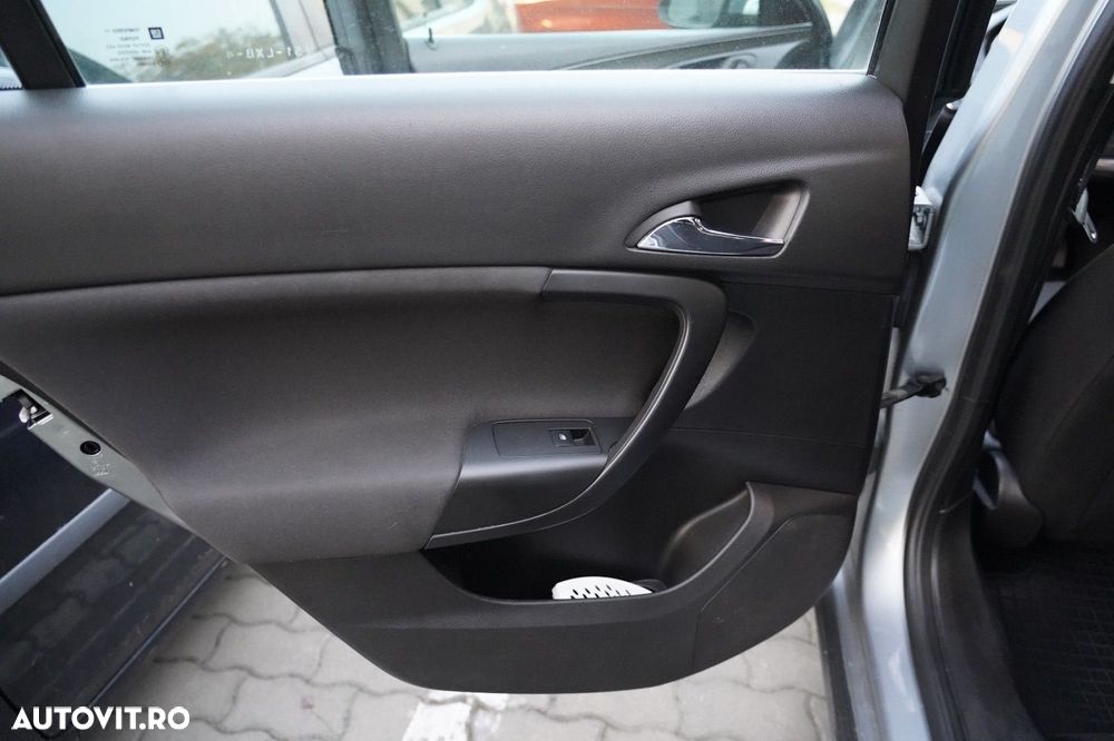 Opel Insignia 2.0 CDTI ECOFlex - 9