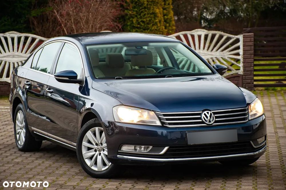 Volkswagen Passat 2.0 TDI Comfortline - 16