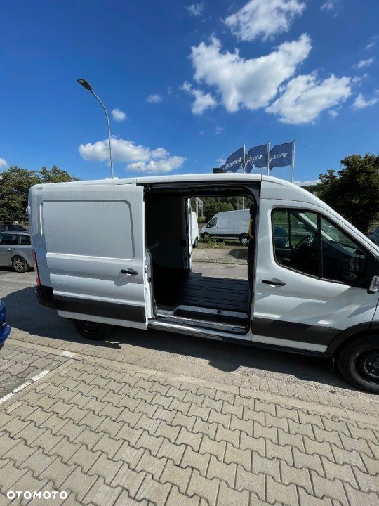 Ford E-Transit - 7