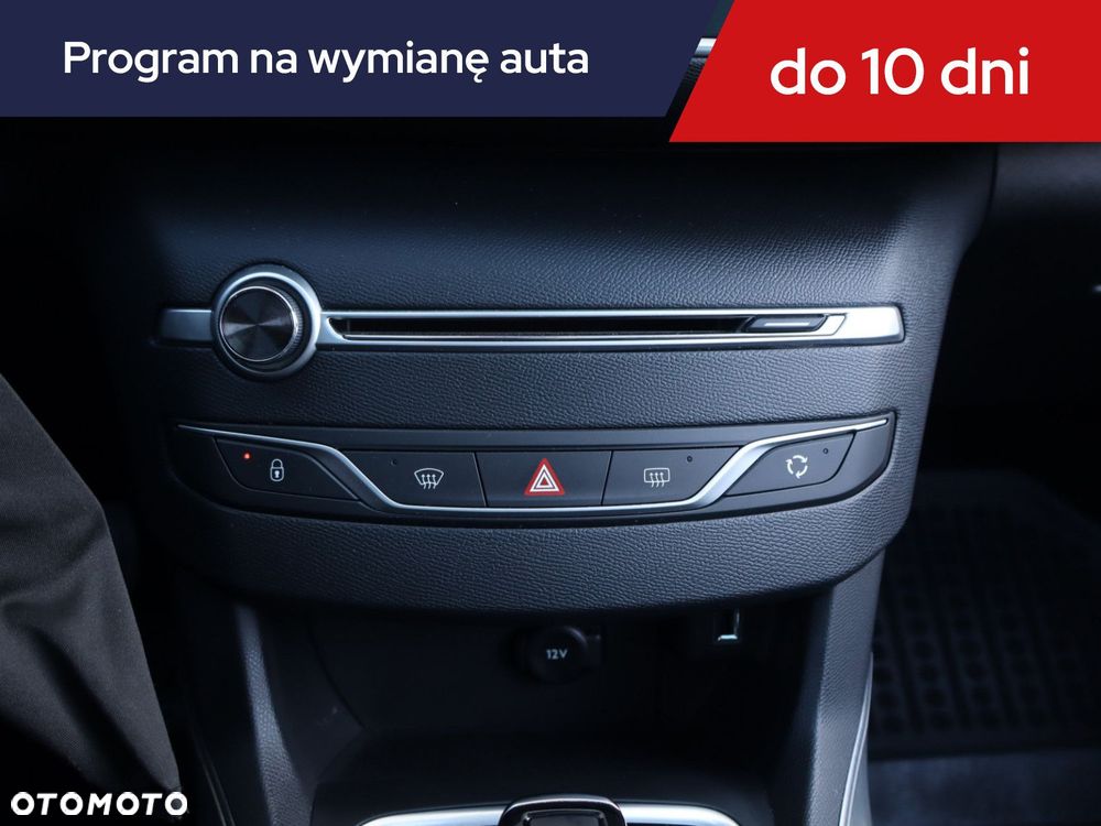 Peugeot 308 - 18