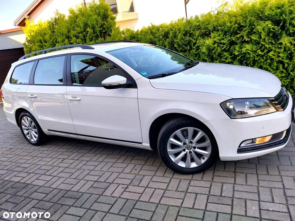 Volkswagen Passat 2.0 TDI DSG BlueMotion Technology Trendline - 30