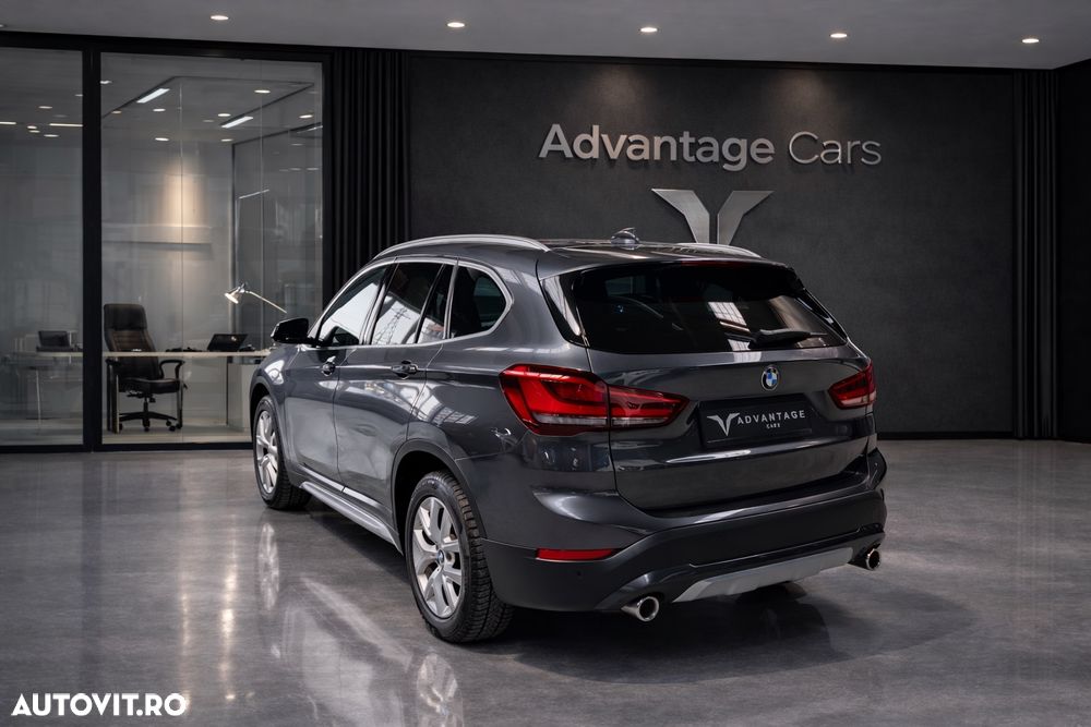 BMW X1 xDrive20d Aut. Sport Line - 3